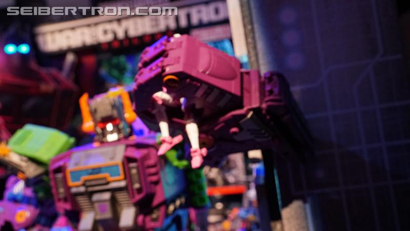 Toy Fair 2020: War for Cybertron Earthrise - Transformers Event: DSC06584