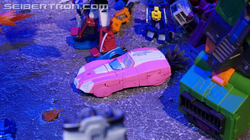Toy Fair 2020: War for Cybertron Earthrise - Transformers Event: DSC06610