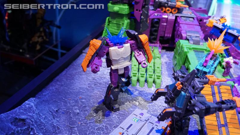 Toy Fair 2020: War for Cybertron Earthrise - Transformers Event: DSC06613