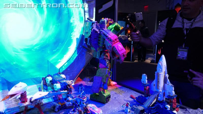 Toy Fair 2020: War for Cybertron Earthrise - Transformers Event: DSC06614