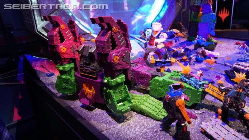 Transformers News: Gallery of Transformers Earthrise Display from #HasbroToyFair 2020