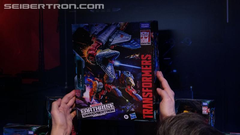 Toy Fair 2020: War for Cybertron Earthrise - Transformers Event: DSC06648