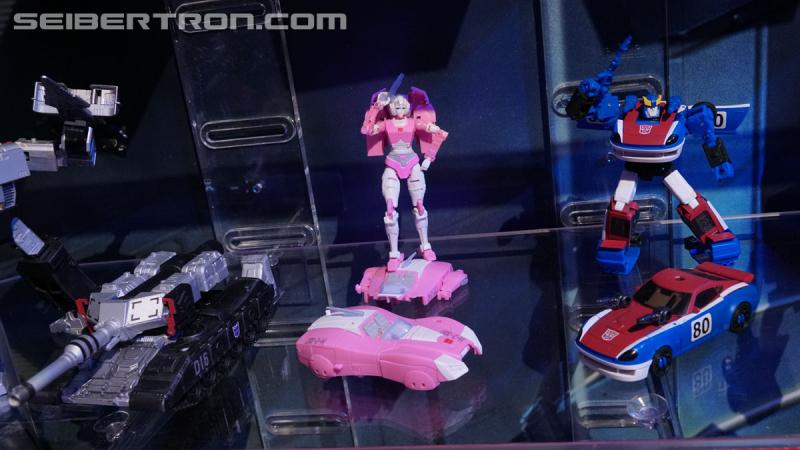 Toy Fair 2020: War for Cybertron Earthrise - Transformers Event: DSC06678