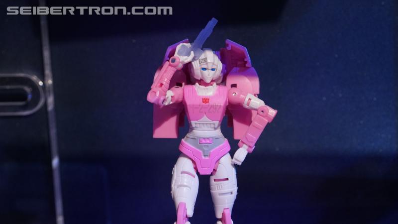 Toy Fair 2020: War for Cybertron Earthrise - Transformers Event: DSC06680