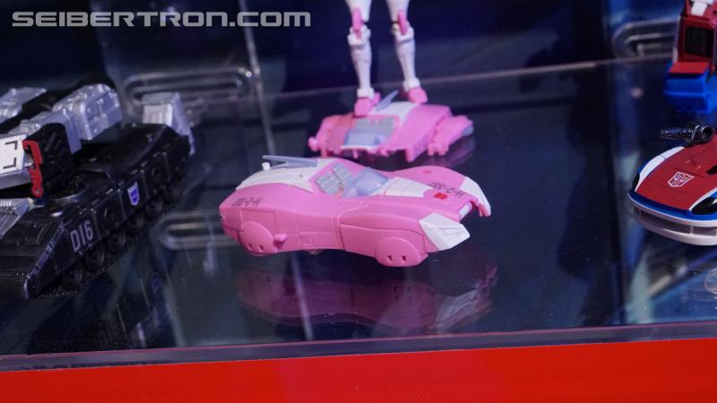 Toy Fair 2020: War for Cybertron Earthrise - Transformers Event: DSC06681