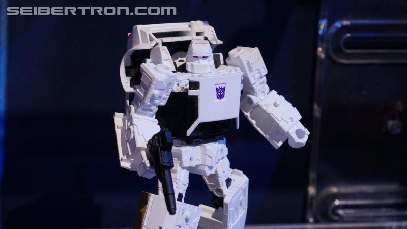Toy Fair 2020: War for Cybertron Earthrise - Transformers Event: DSC06688