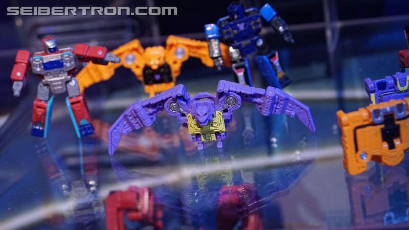 Toy Fair 2020: War for Cybertron Earthrise - Transformers Event: DSC06694