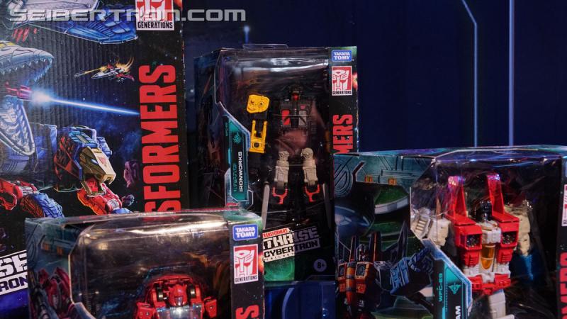 Toy Fair 2020: War for Cybertron Earthrise - Transformers Event: DSC06732