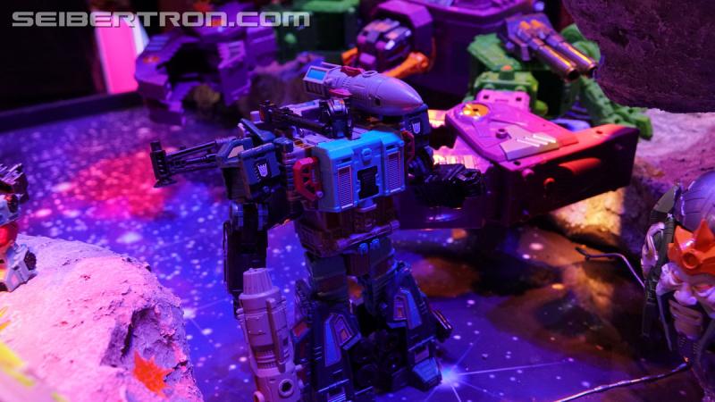 Toy Fair 2020: War for Cybertron Earthrise - Transformers Event: DSC06796