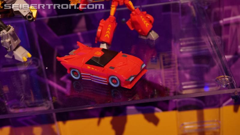 Toy Fair 2020: Transformers Bumblebee Cyberverse Adventures - Transformers Event: DSC06475