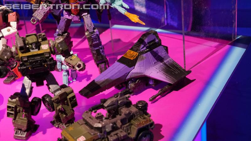 Toy Fair 2020: War for Cybertron Trilogy Netflix Series - Transformers Event: DSC06750