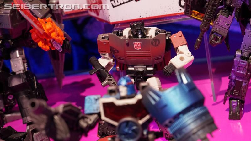 Toy Fair 2020: War for Cybertron Trilogy Netflix Series - Transformers Event: DSC06765
