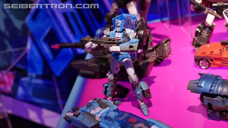 Toy Fair 2020: War for Cybertron Trilogy Netflix Series - Transformers Event: DSC06769