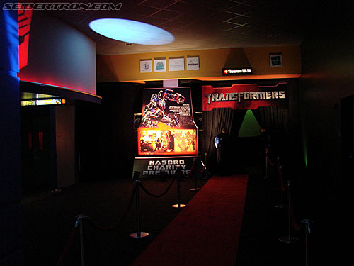 BotCon 2007: Hasbro Charity Event & Movie Premiere - Transformers Event: DSC05872