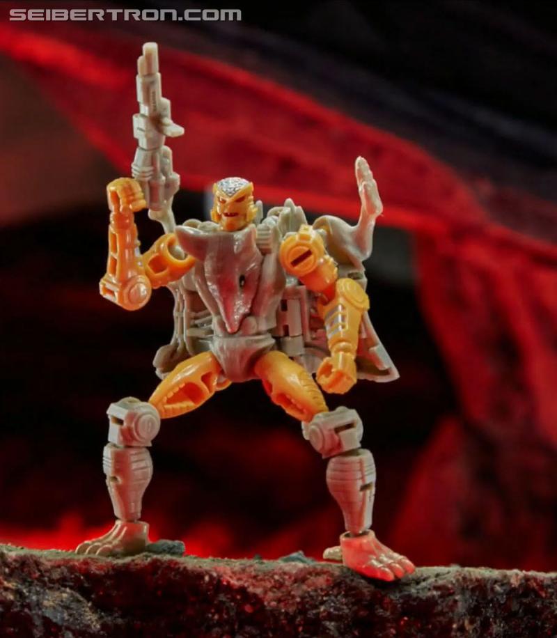Hasbro PulseCon 2020: Transformers War for Cybertron Kingdom Toy Reveals and more - Transformers Event: SNAG 02204a