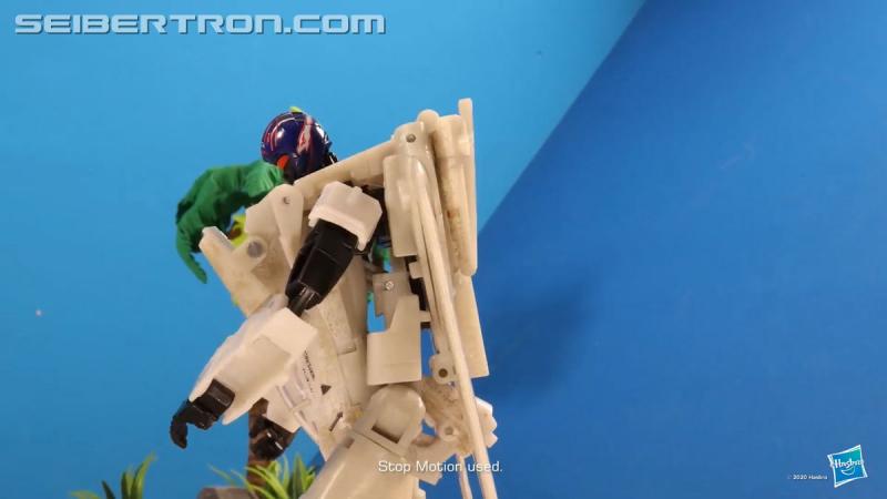 Hasbro PulseCon 2020: Transformers War for Cybertron Kingdom Toy Reveals and more - Transformers Event: SNAG 04473