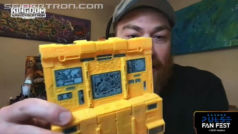 Hasbro Pulse Fan Fest 2021: Hasbro Transformers Brand Panel - Transformers Event: SNAG 04840