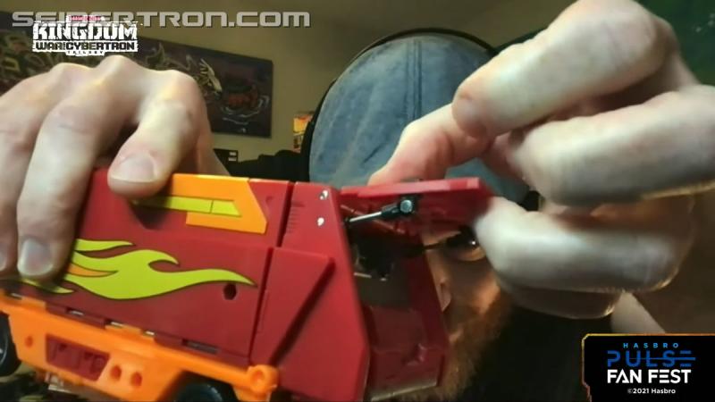 Hasbro Pulse Fan Fest 2021: Hasbro Transformers Brand Panel - Transformers Event: SNAG 05054