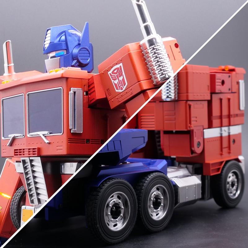Hasbro Pulse Fan Fest 2021: Hasbro's Official Product Images - Transformers Event: Auto Converting Optimus Prime From Robosen 015