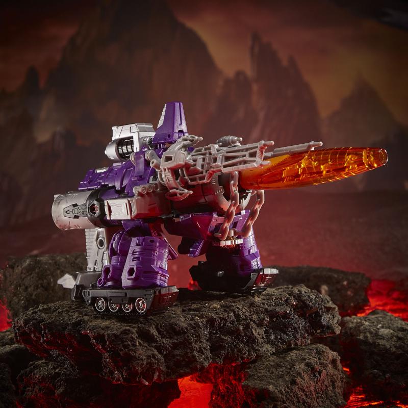 Hasbro Pulse Fan Fest 2021: Hasbro's Official Product Images - Transformers Event: F0701 Voyager Galvatron 004