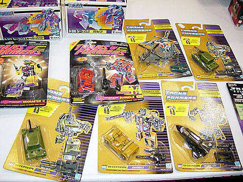 BotCon 2002: European Transformers Gallery - Transformers Event: Botcon-2002-uk018