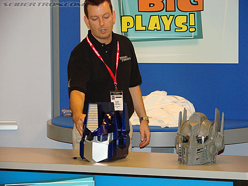 BotCon 2007: Hasbro Tour - Transformers Event: DSC06099