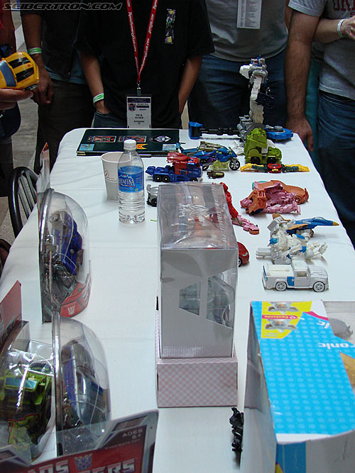BotCon 2007: Hasbro Tour - Transformers Event: DSC06372
