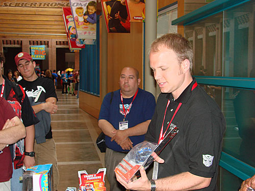 BotCon 2007: Hasbro Tour - Transformers Event: DSC06384