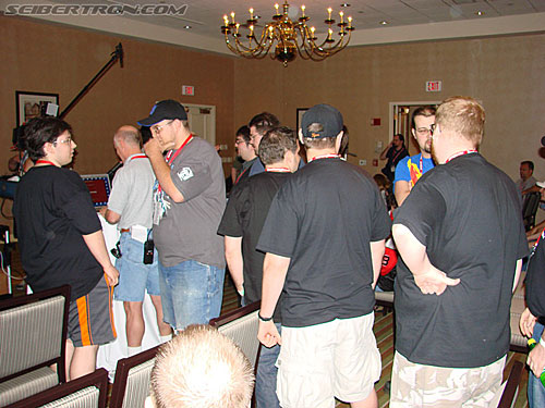 BotCon 2007: Battle of the Boards: Seibertron.com versus TFW2005.com - Transformers Event: DSC06430