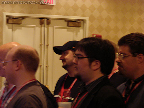 BotCon 2007: Battle of the Boards: Seibertron.com versus TFW2005.com - Transformers Event: DSC06434