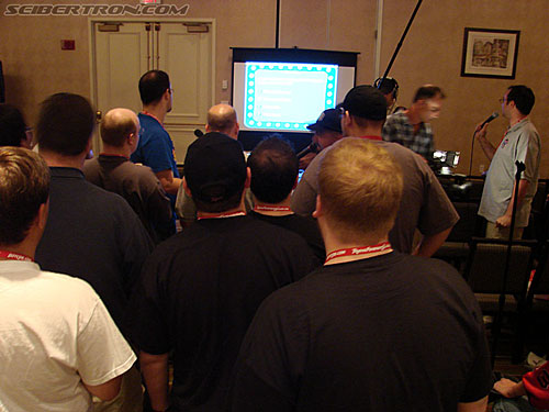BotCon 2007: Battle of the Boards: Seibertron.com versus TFW2005.com - Transformers Event: DSC06448