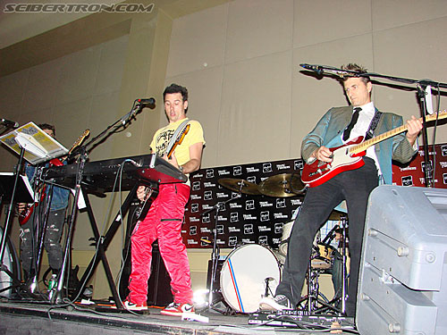 BotCon 2007: Awards Party & Concert - Transformers Event: DSC06676