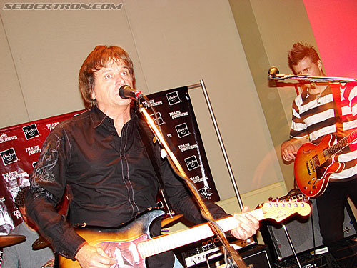 BotCon 2007: Awards Party & Concert - Transformers Event: DSC06785