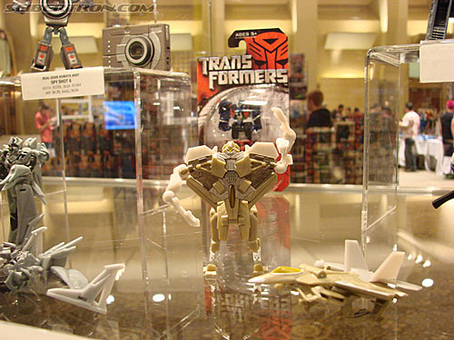 BotCon 2007: Hasbro's Display Area - Transformers Event: DSC06507