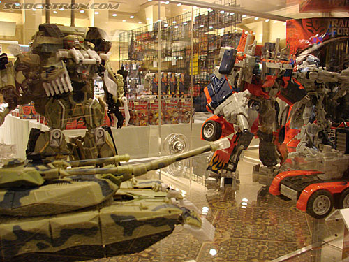 BotCon 2007: Hasbro's Display Area - Transformers Event: DSC06579
