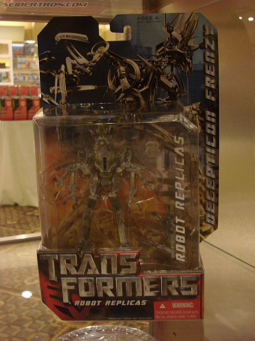 BotCon 2007: Hasbro's Display Area - Transformers Event: DSC06585