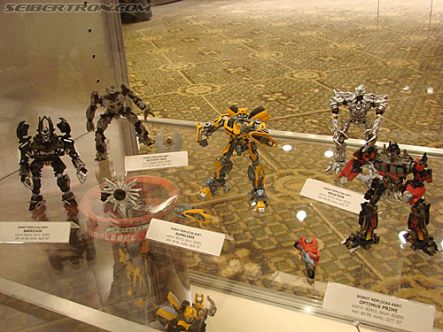 BotCon 2007: Hasbro's Display Area - Transformers Event: DSC06586