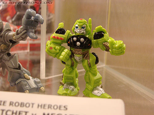 BotCon 2007: Hasbro's Display Area - Transformers Event: DSC06865