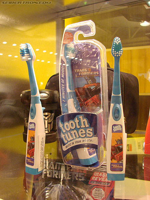 BotCon 2007: Hasbro's Display Area - Transformers Event: DSC06910