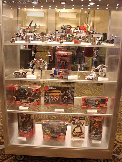 BotCon 2007: Hasbro's Display Area - Transformers Event: DSC06922