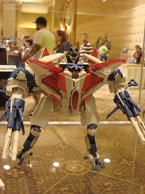 BotCon 2007: Hasbro's Display Area - Transformers Event: DSC06933