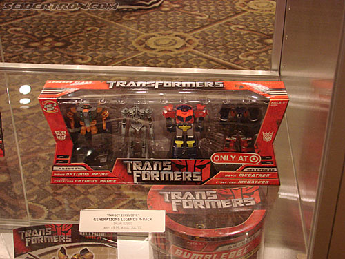 BotCon 2007: Hasbro's Display Area - Transformers Event: DSC06953