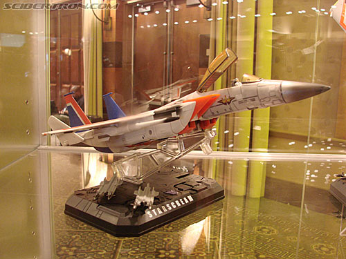 BotCon 2007: Hasbro's Display Area - Transformers Event: DSC06967