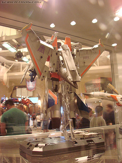 BotCon 2007: Hasbro's Display Area - Transformers Event: DSC06980