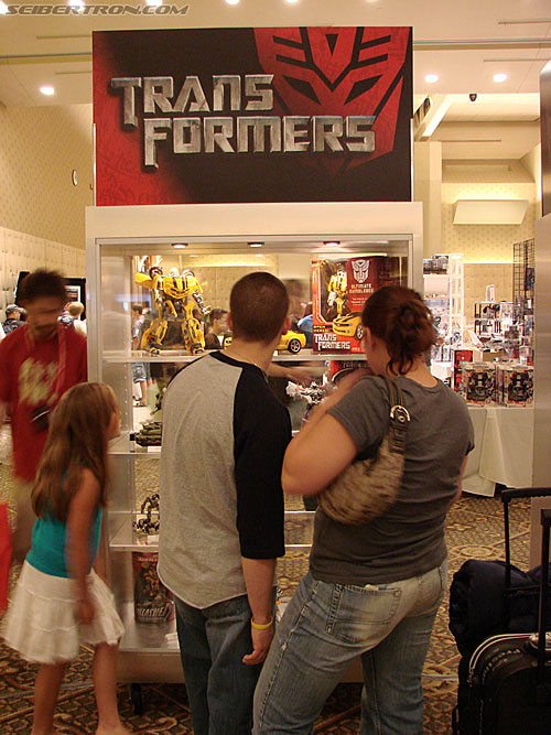BotCon 2007: Hasbro's Display Area - Transformers Event: DSC06988