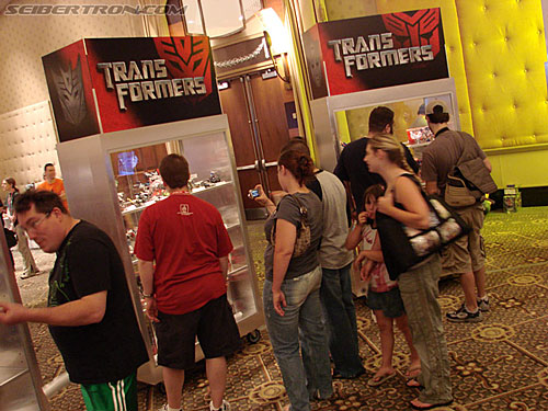 BotCon 2007: Hasbro's Display Area - Transformers Event: DSC06999
