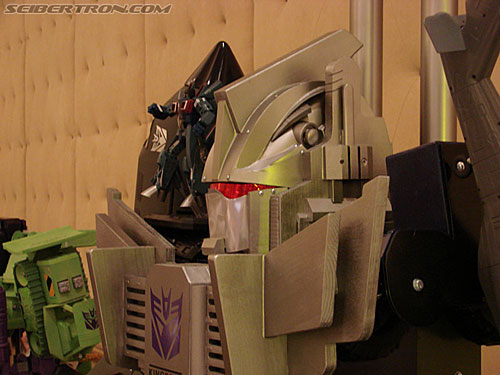 BotCon 2007: Kingbotz Bruticus Gallery - Transformers Event: DSC07003