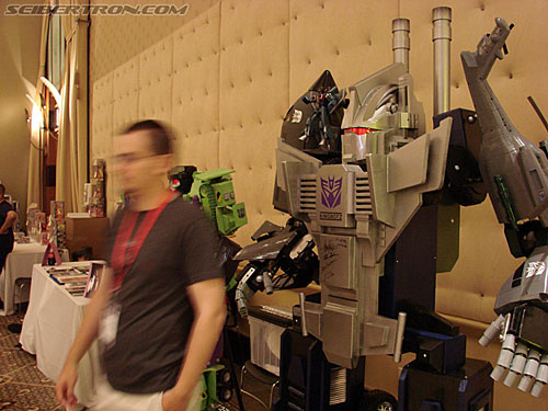 BotCon 2007: Kingbotz Bruticus Gallery - Transformers Event: DSC07005