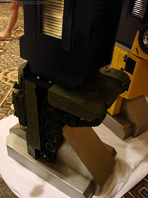 BotCon 2007: Kingbotz Bruticus Gallery - Transformers Event: DSC07021