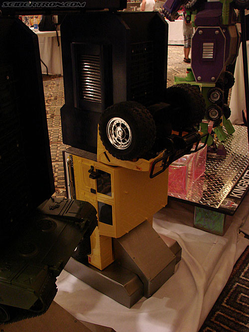 BotCon 2007: Kingbotz Bruticus Gallery - Transformers Event: DSC07022